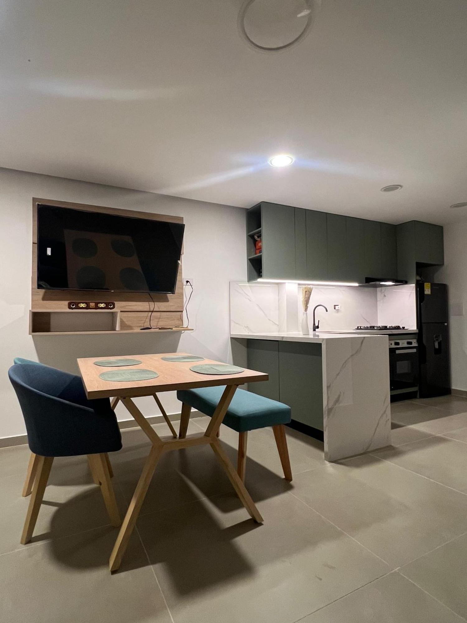 Alma Kalamari 24 Cartagena